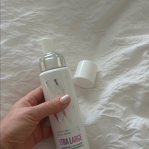 Color Wow Xtra Large Bombshell Volumize 11.8 FL OZ - Picture 4 of 4